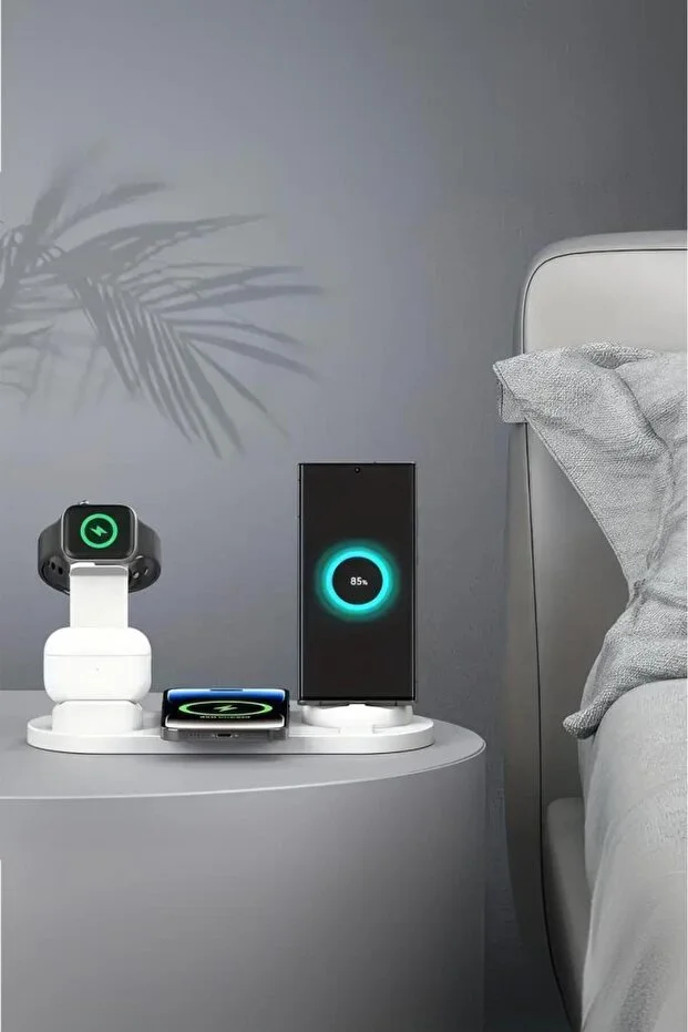 4'ü 1 Arada Kablosuz Çok İşlevli Şarj İstasyonu – Telefon, Akıllı Saat, Kulaklık Uyumlu